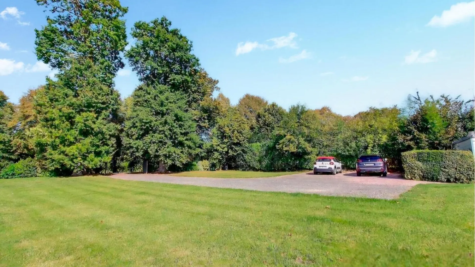 Beautiful Home In Jugon-Les-Lacs With Sauna